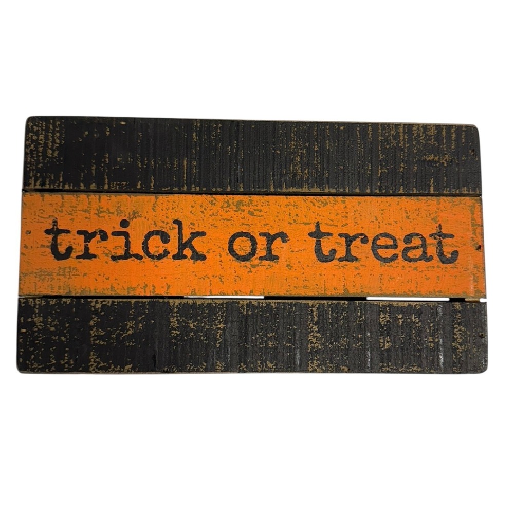 Primitives By Kathy Trick Or Treat Halloween Decor Wood‎ Sign WP66Q1